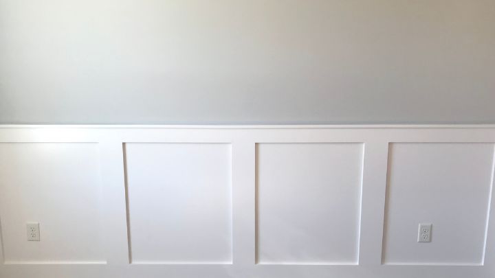 Shaker Style wainscoting
